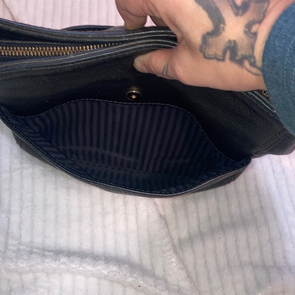 Coach VINTAGE 90’s  Black pebbled  Leather Shoulder Bag No-4924 NO CALLOUTS - Picture 13 of 13